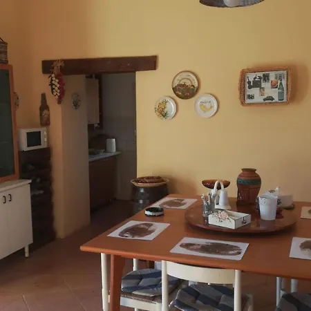 Bed and Breakfast Alla Palombara Di Rossano