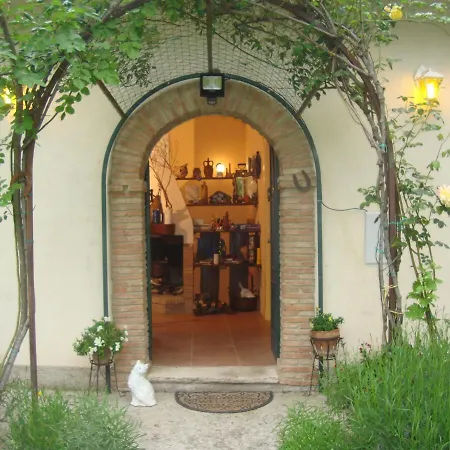 Alla Palombara Di Bed and Breakfast